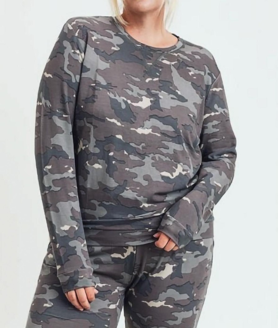 Nayked Apparel Real Women'S Plus Earth Print Pullover/Discontinued